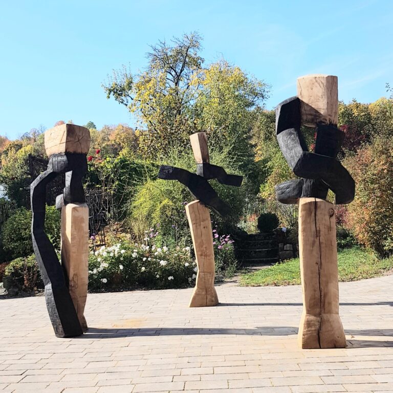 Beate Debus – Form und Figur - Beate Debus 