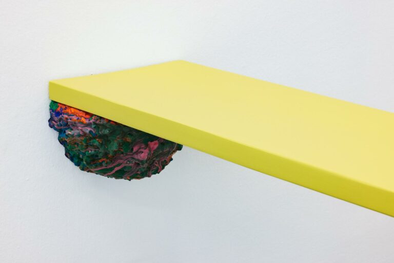 Counter (Yellow) - Maruša Sagadin 