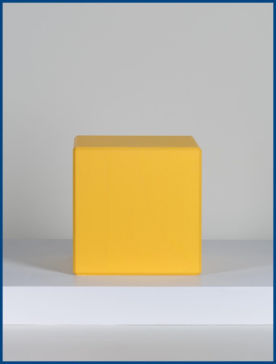Pieces of a whole (yellow cube) - Gabriel R&oacute;zsa 