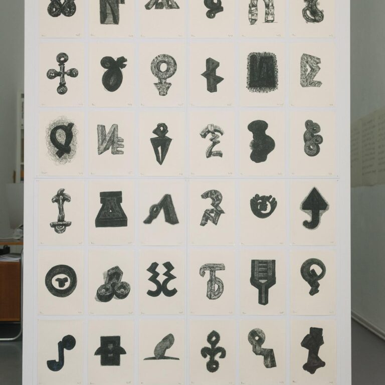 Peter HAUENSCHILD | M N E M O S Y N E Peter HAUENSCHILD | M N E M O S Y N E