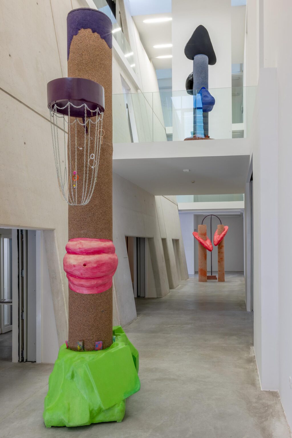 Exhibition view Maru&scaron;a SAGADIN | Luv Birds in Blind Spots, 2023 (Comissioned by Schirn Kunsthalle Frankfurt, 2023), Permanent collection: Museum of Contemporary Art (MG+MSUM), Ljubljana, Slovenia, 2026, Photo: Asiana Jurca Avci, Ur&scaron;a Rahne /&nbsp;&copy;&nbsp;Moderna galerija, Ljubljana - Maru&scaron;a Sagadin 