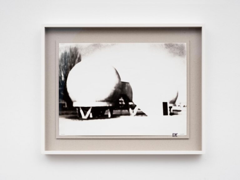 Ohne Titel (Isothermische Kugellabore IV) - Erwin Kneihsl 