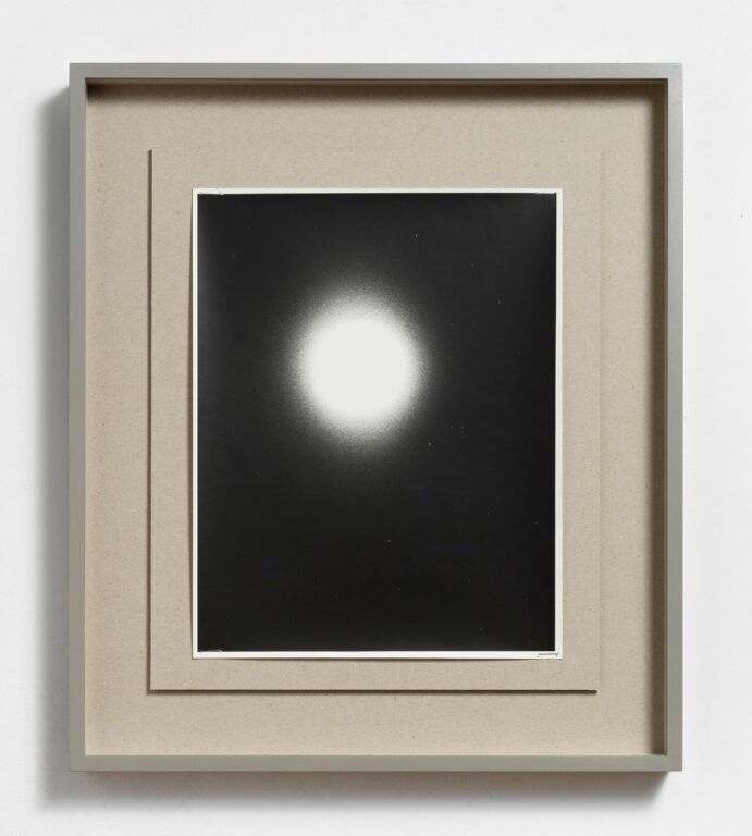 Ohne Titel (Sonne 64) - Erwin Kneihsl 