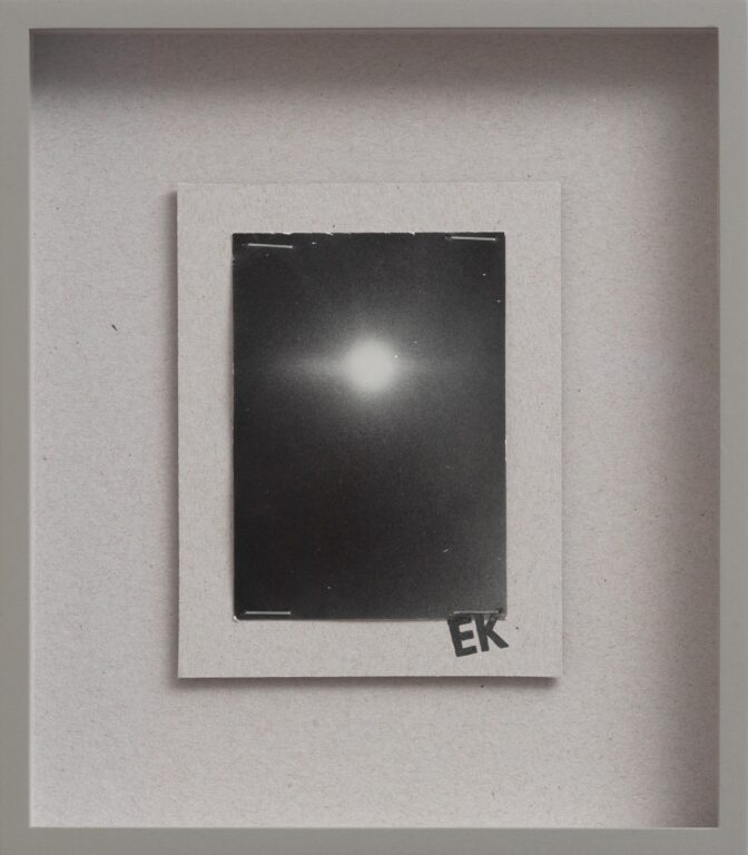 Ohne Titel (Sonne 70) - Erwin Kneihsl 