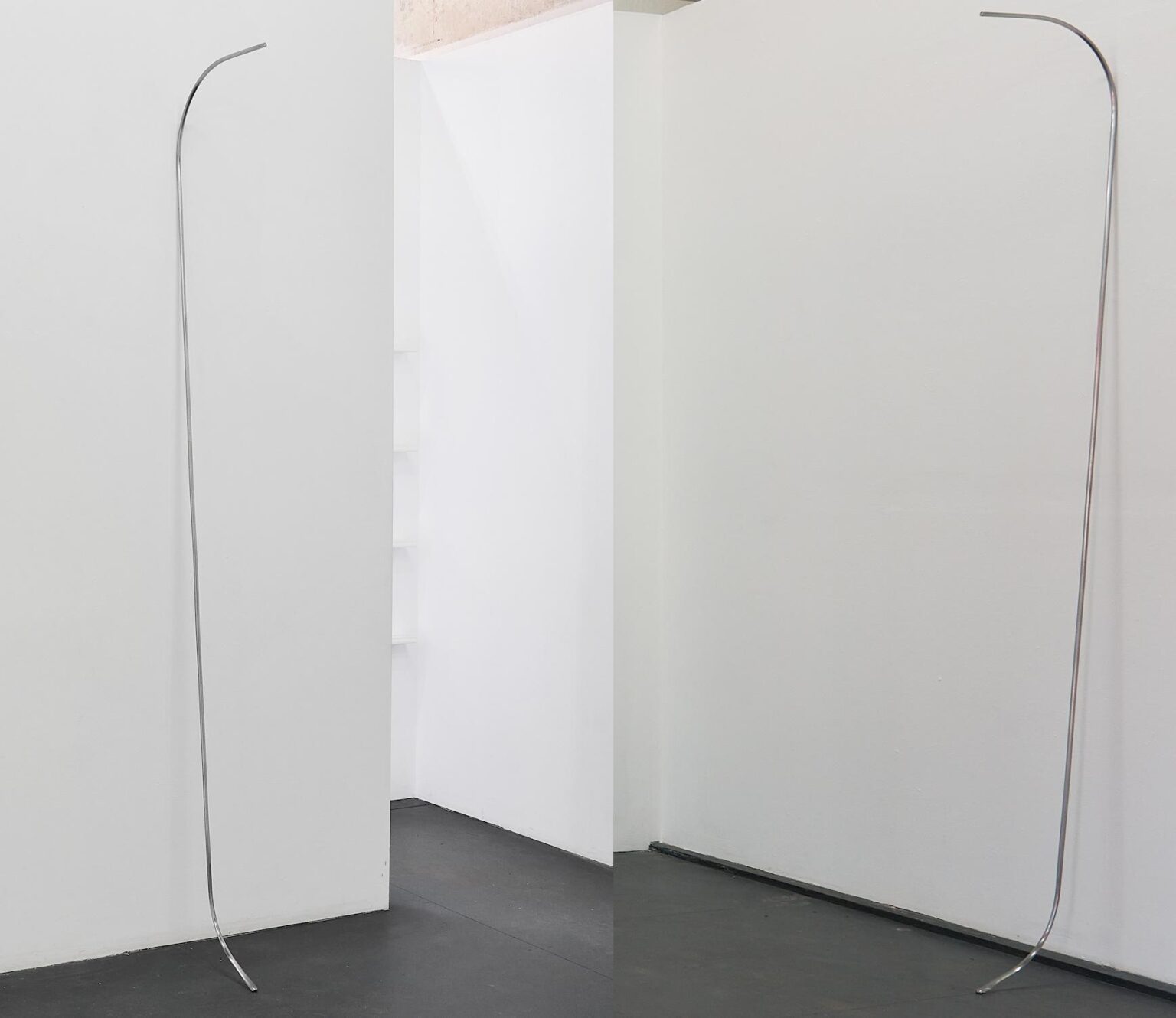 Dissolve Norm (Two parts in opposite) - Stefanie Hollerbach 