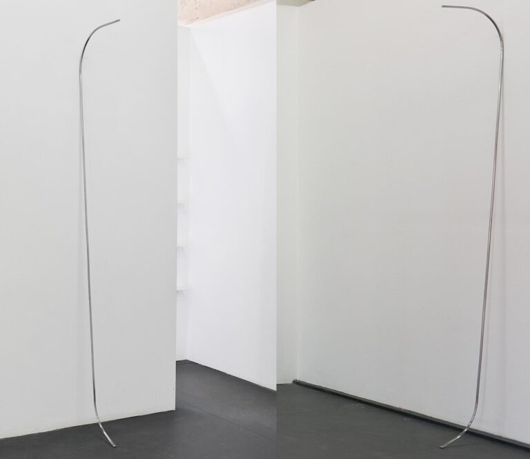 Dissolve Norm (Two parts in opposite) - Stefanie Hollerbach 