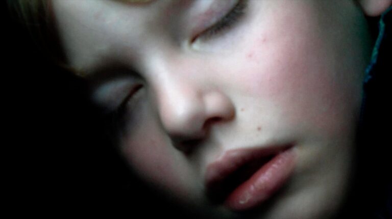 INTRO, HDV 16:9  / sound: stereo - Clara S. Rueprich 