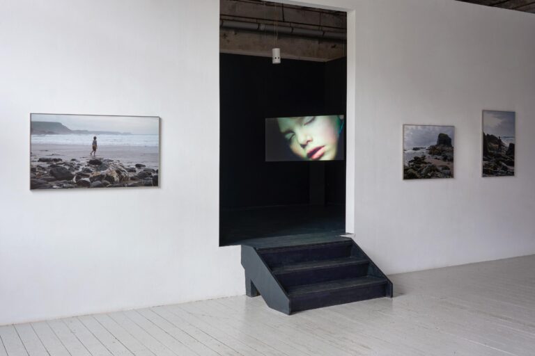 but the wind that blows through me - Clara S. Rueprich 