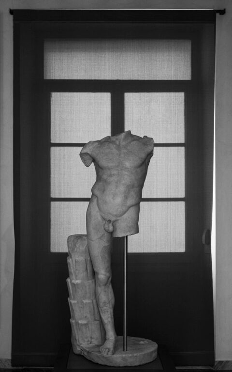 from the series: broken (Diadumenos II) - Katia Klose 