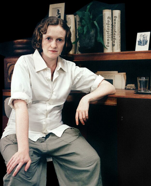 Maggie (Comrades of Time) - Andrea Geyer 