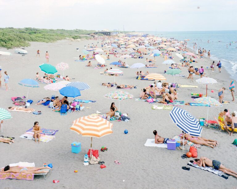 Capalbio 3 Balls - Massimo Vitali 