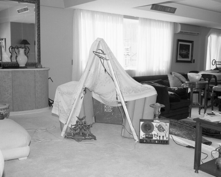 Joanna Piotrowska in: Zuhause/at home 