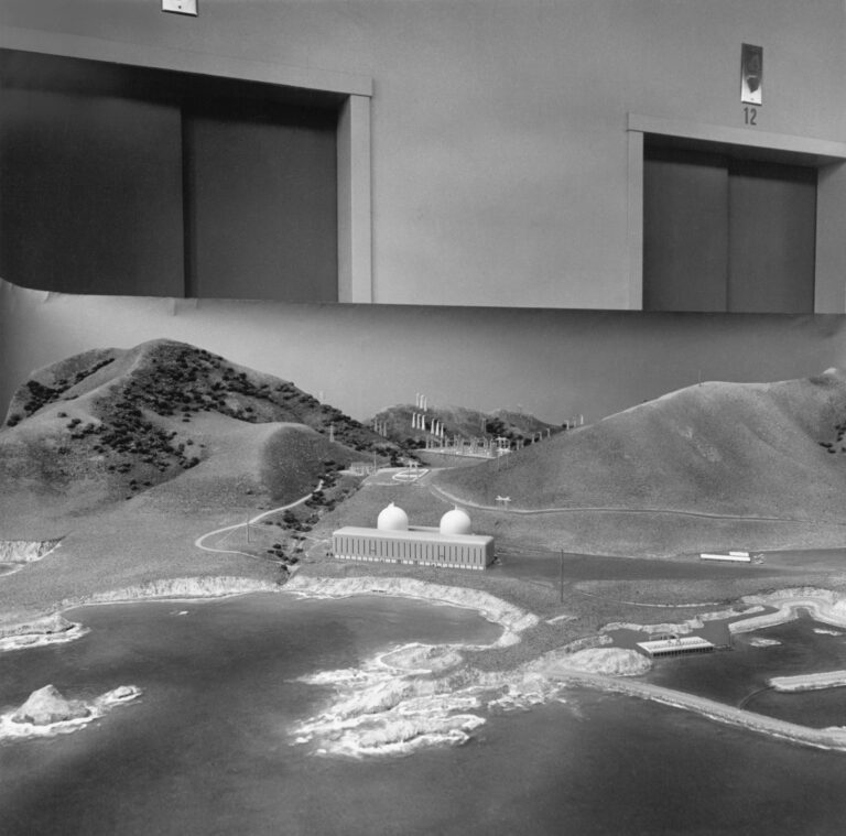 Untitled, from the series Evidence - Larry Sultan, Mike Mandel 