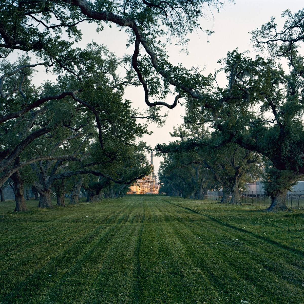 Mitch Epstein in: Beneath the Surface. Mining and American Photography 