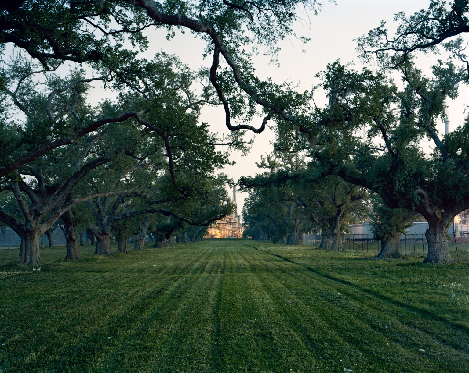 Mitch Epstein in: Beneath the Surface. Mining and American Photography 