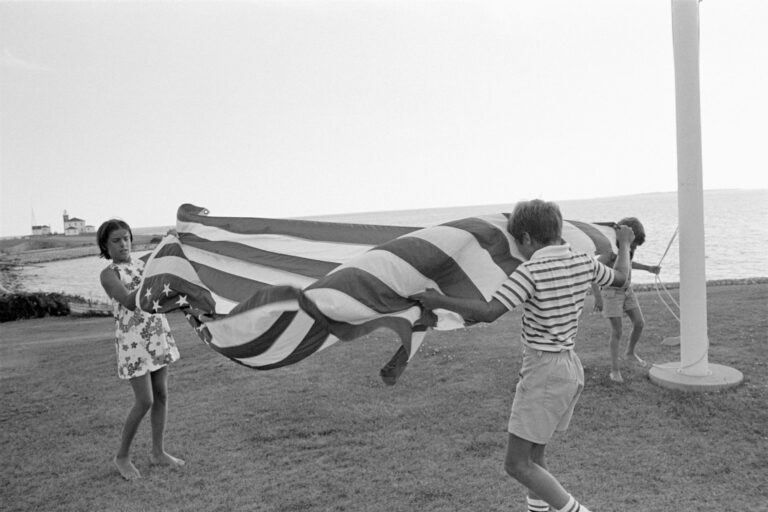 The Flag - Tina Barney 