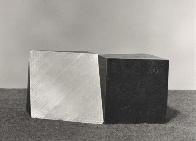 Schnitt durch Raumdiagonale VII / 2 - Alf Lechner 