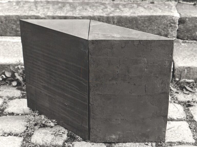 V  / A / 10 - Alf Lechner 