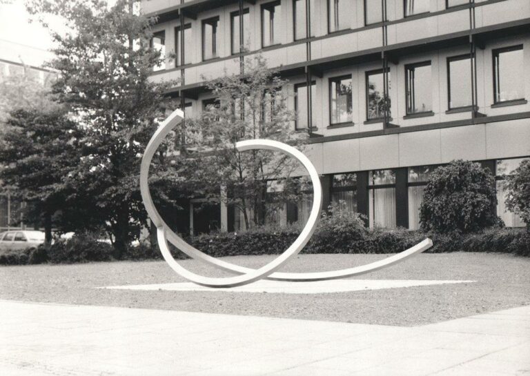 Halbkreis – Dreiviertelkreis, radial - Alf Lechner 