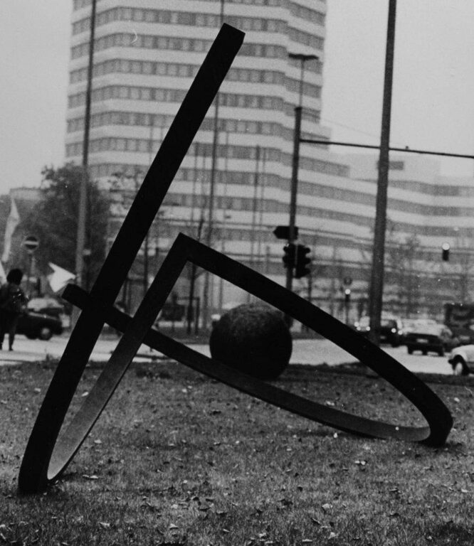 Kreisteilung – Quadratanordnung – Kugel - Alf Lechner 