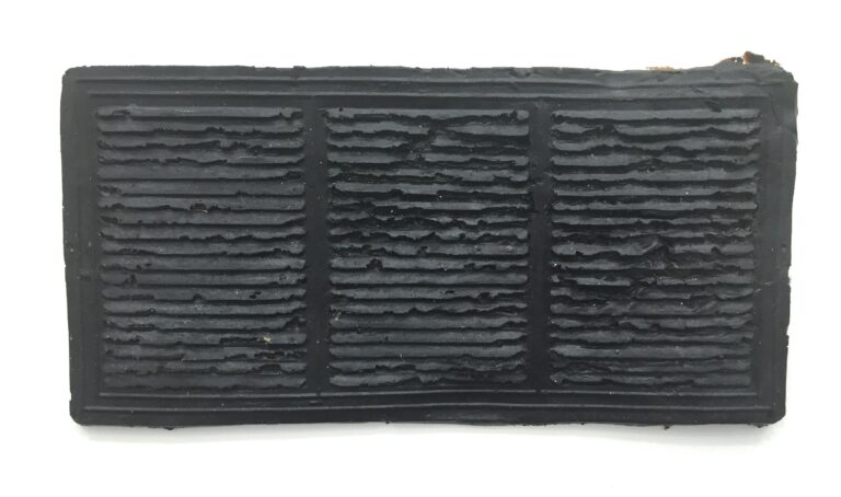 Ventilation Slot - JEANNE SILVERTHORNE 