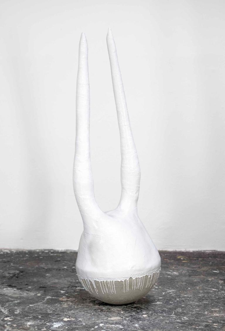 tuning fork dancer - STEFAN GLETTLER 