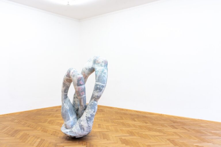 grew up dancing - STEFAN GLETTLER 