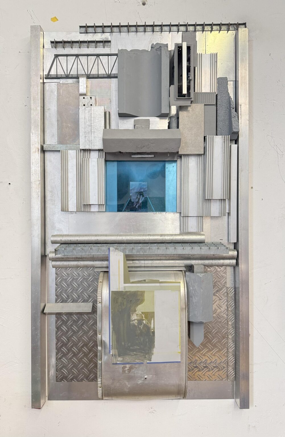 Melted into the surroundings Vol. 20 - MICHAEL KIENZER 