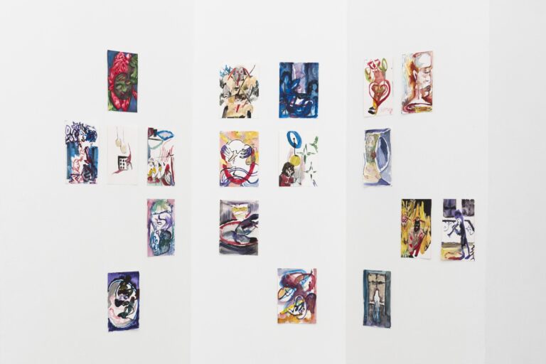 Anarchives of Bistro of Broken Hearts, by Simone Körner, Performance as impersonated Painting during Inbetween Ears Festival at Kunsthaus Nürnberg - ARI PILHOFER 