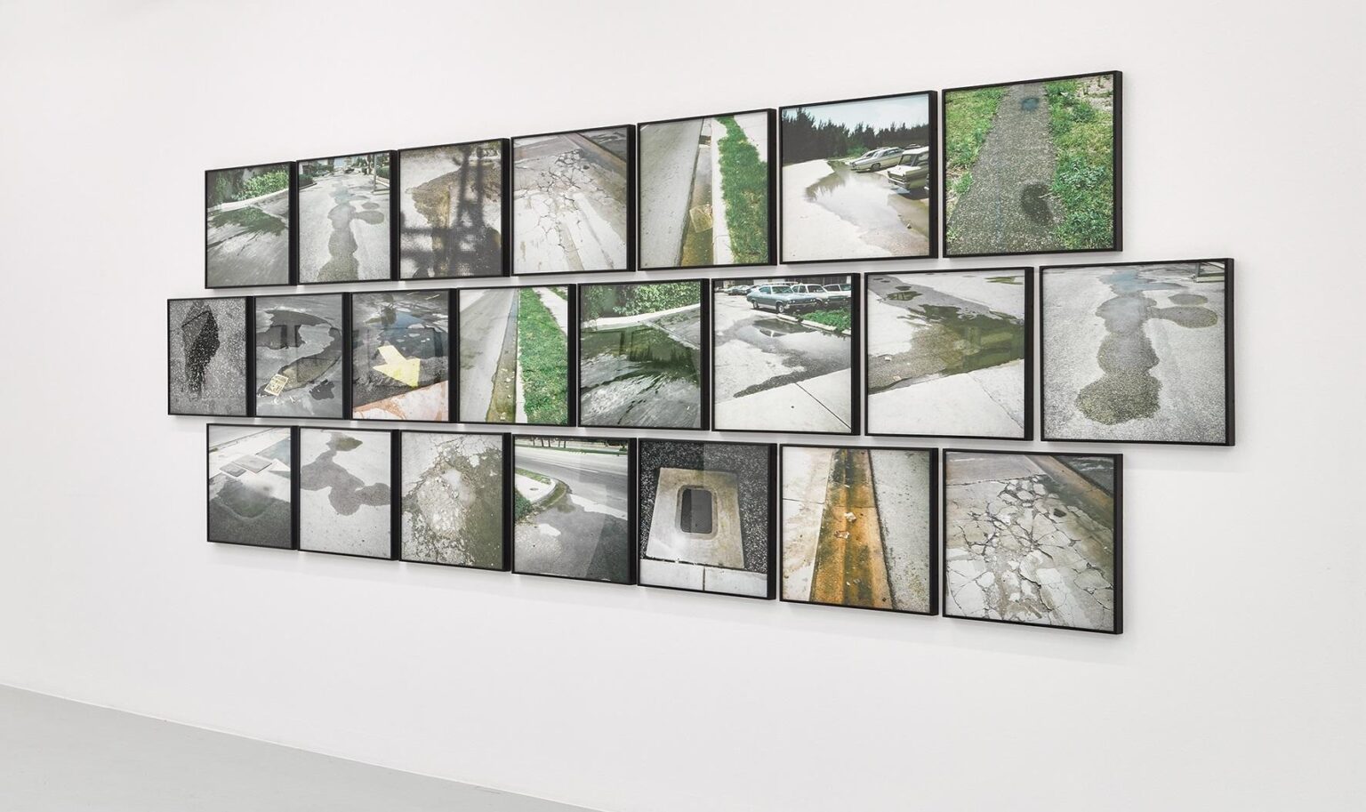 Miami Puddles - NANCY HOLT © Holt/Smithson Foundation / Licensed by Artists Rights Society, New York, Courtesy of Holt/Smithson Foundation and Sprüth Magers © Holt/Smithson Foundation / Licensed by Artists Rights Society, New York