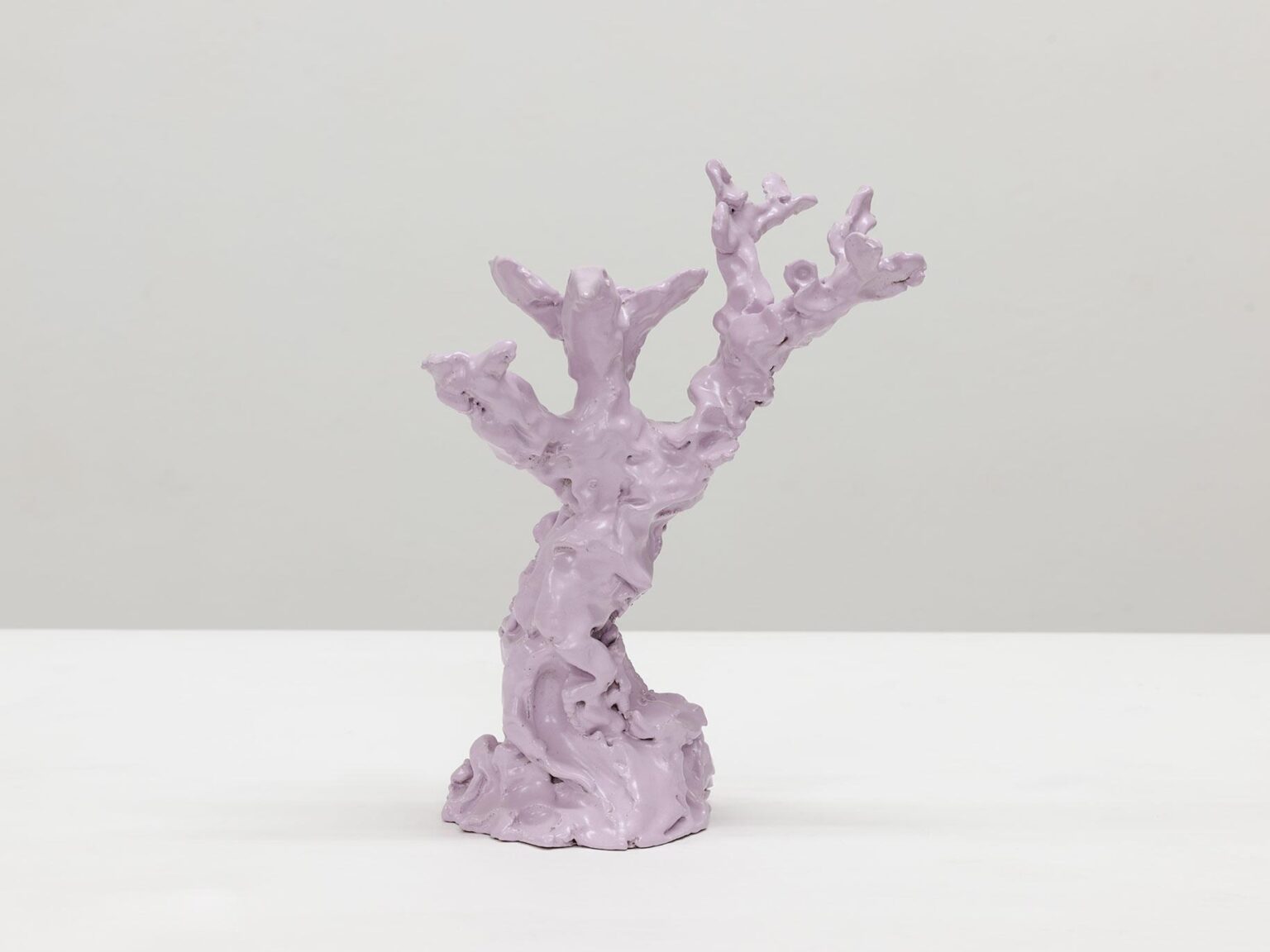 Serene and still, like springtime in the flowers - MAI-THU PERRET 