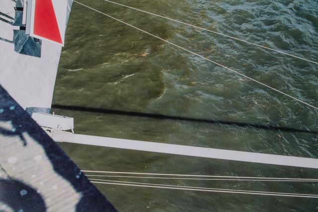 o. T., aus der Serie „Fest / Flüssig“ (Magdeburg, Dresden) - Ulrich Wüst 