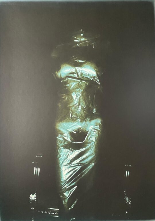 Torso vor Fauteuil - Ulrich Lindner 