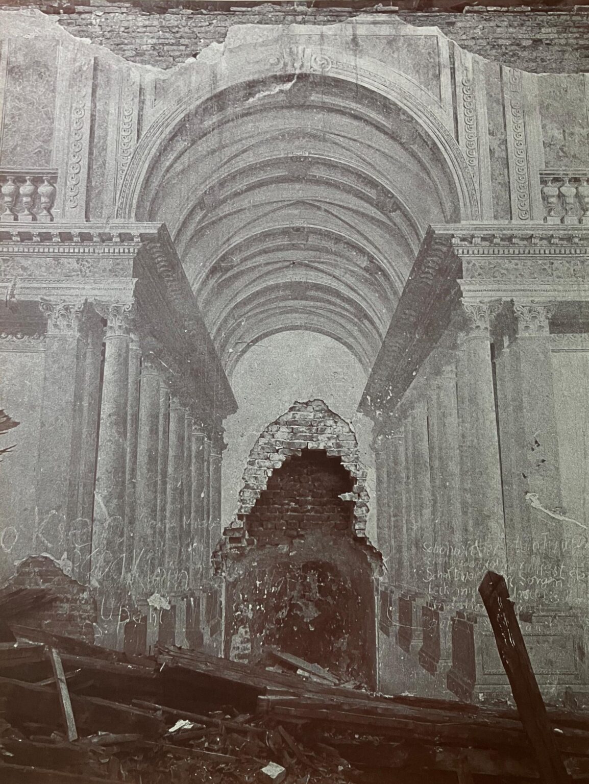 Gro&szlig;es Interieur - Ulrich Lindner 