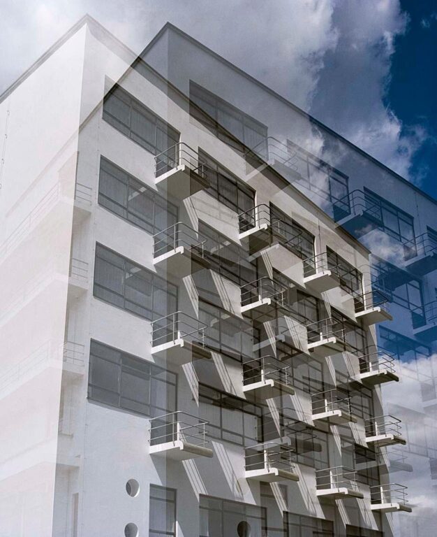 Fassade, Prellerhaus (a. d .S. „Pair / Unpair“, Dessau) - Margret Hoppe 