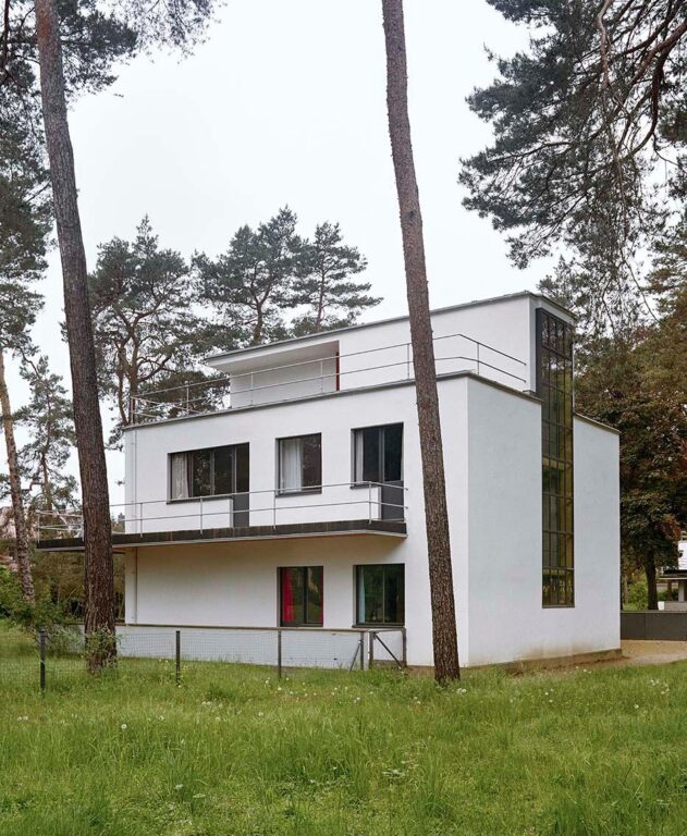 Haus Muche (a. d .S. „Pair / Unpair“, Dessau) - Margret Hoppe 