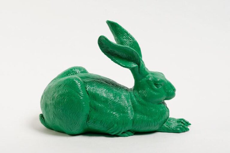 Dürer rabbit in 12 different colors - Ottmar Hörl 
