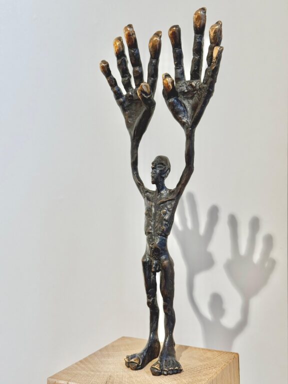 HANDSUP - Tim David Trillsam 