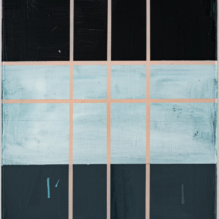 Armour (Cross) - Vincent De Roder 