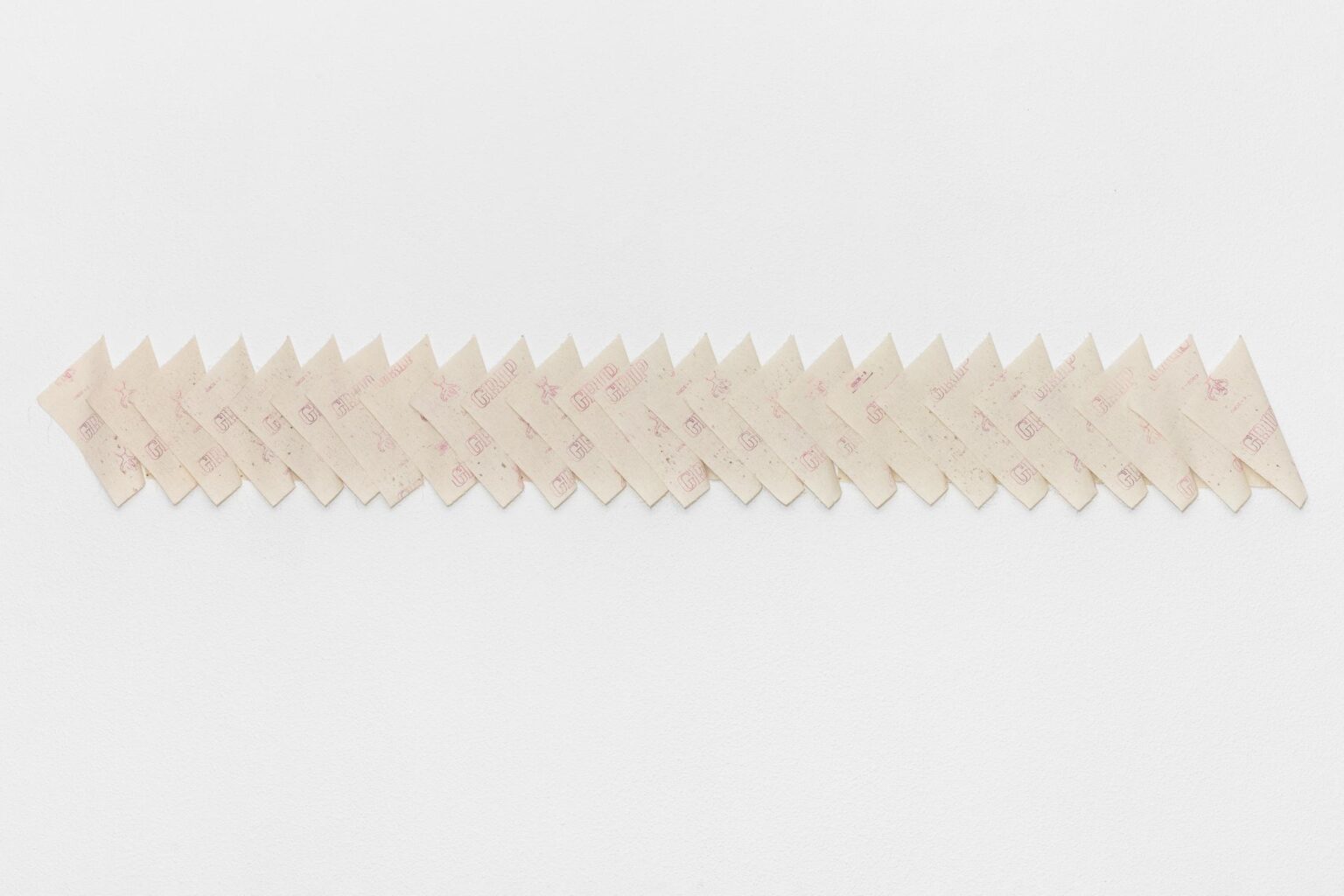 Untitled (Grip) - Jo&atilde;o Freitas 