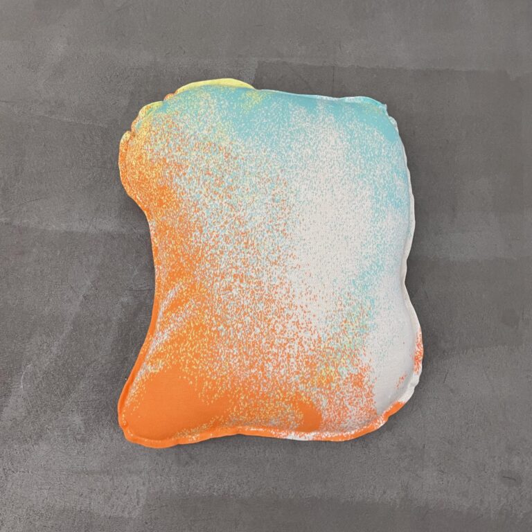 Pebbel 7 (cushion) - Franck Miltgen 