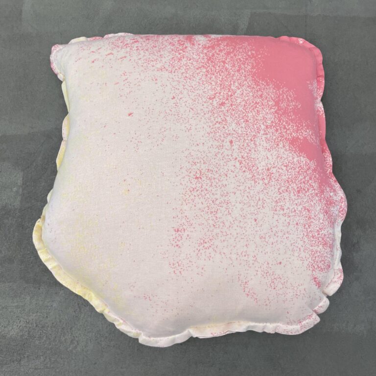 Pebbel 10 (cushion) - Franck Miltgen 