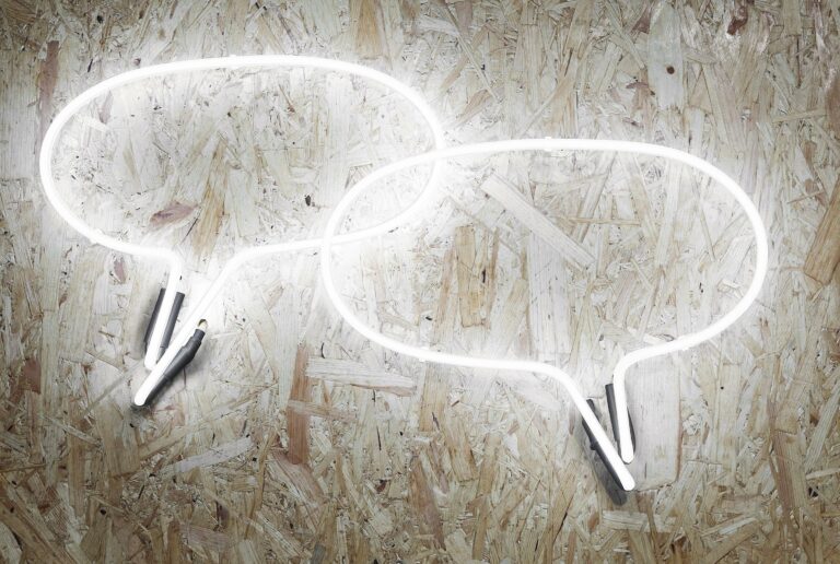 Speech-bubbles - The Conversation 