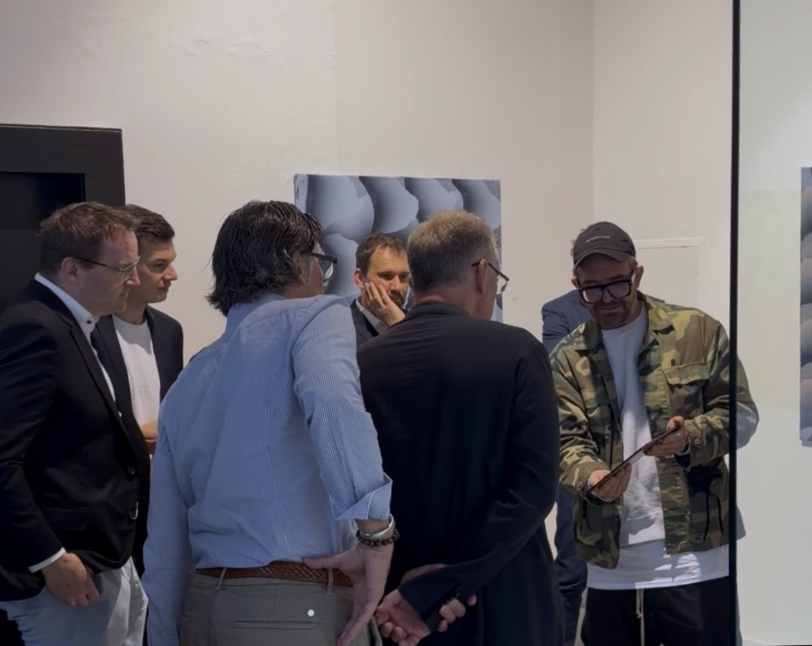 Marco Reichert explaining his process to a group of executive leaders