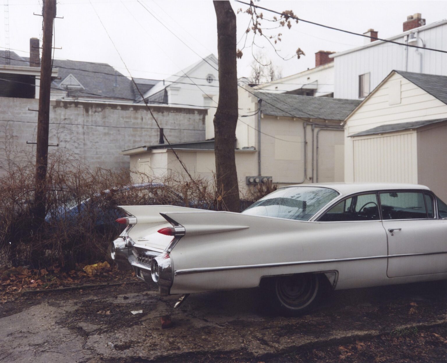 &bdquo;Ohio-Cadillac&ldquo; - Joachim Brohm Joachim Brohm, &copy; VG-Bild-Kunst, 2026