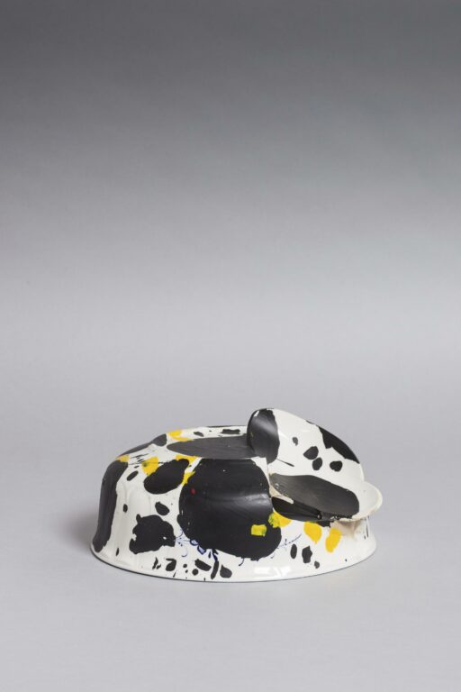 untitled (plate ‘broken bowl) - Gast MICHELS 