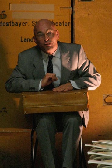 zuverlässiger bericht über die schlaflosigkeit – ein Monodrama von Steffen Kopetzky 