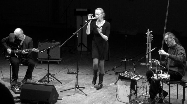 Metal, Word and Wire – Lyrik trifft auf experimentelle Musik Metal, Word and Wire