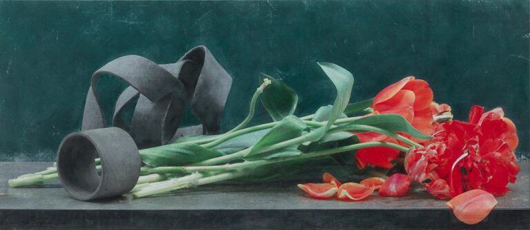 Liegende Tulpen mit Möbiusschlaufe - Maurice Ducret 