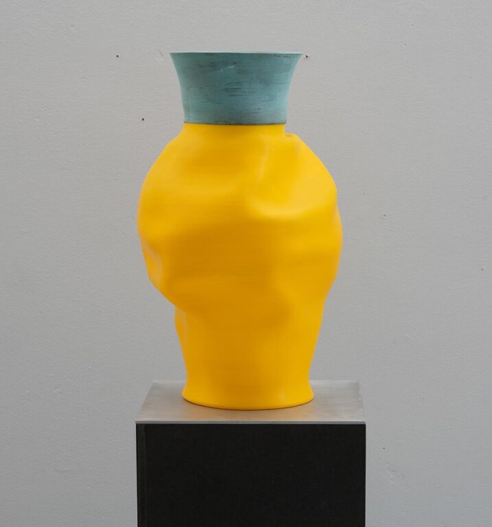 GELB MIT GRÜNEM KRAGEN - Maurice Ducret 